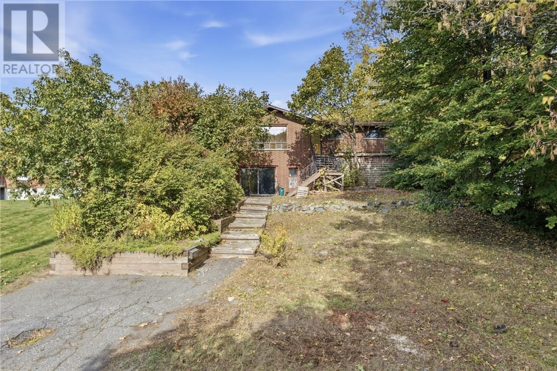 182 Boland Avenue Property Photo 14