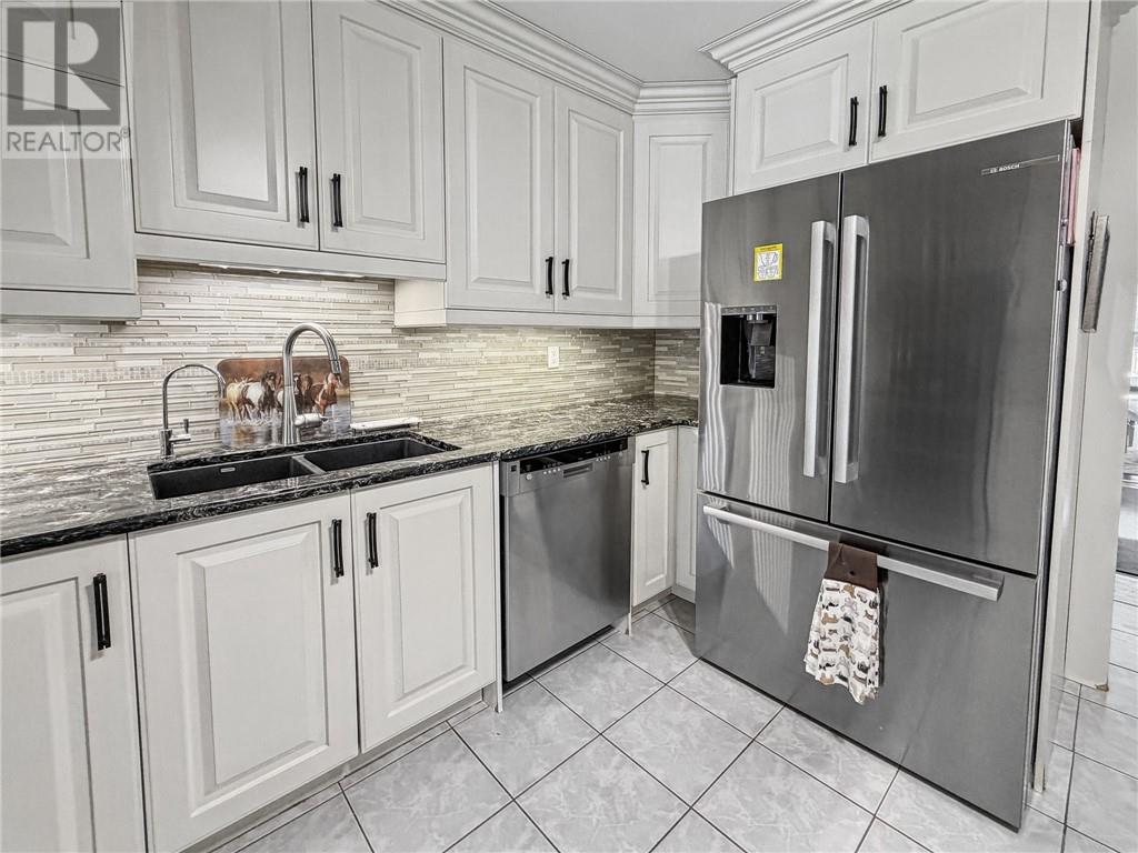 3261 Elm Street Property Photo 15