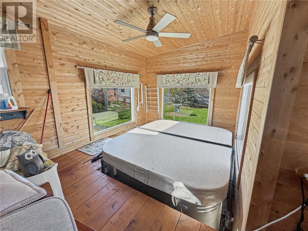 3261 Elm Street Property Photo 17