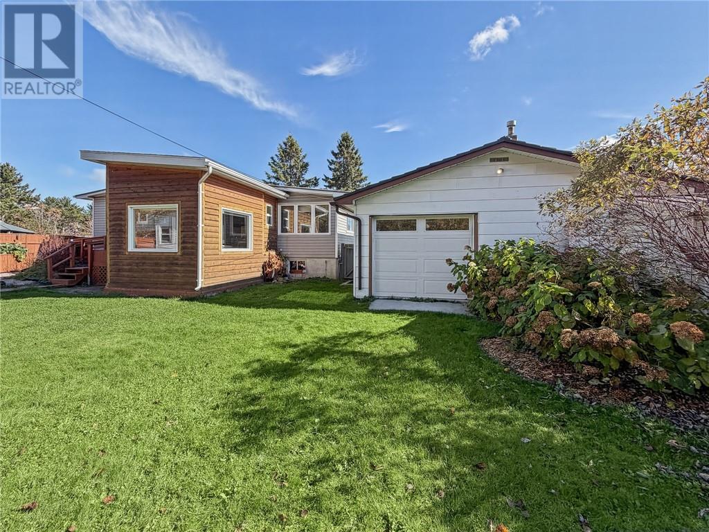 3261 Elm Street Property Photo 57