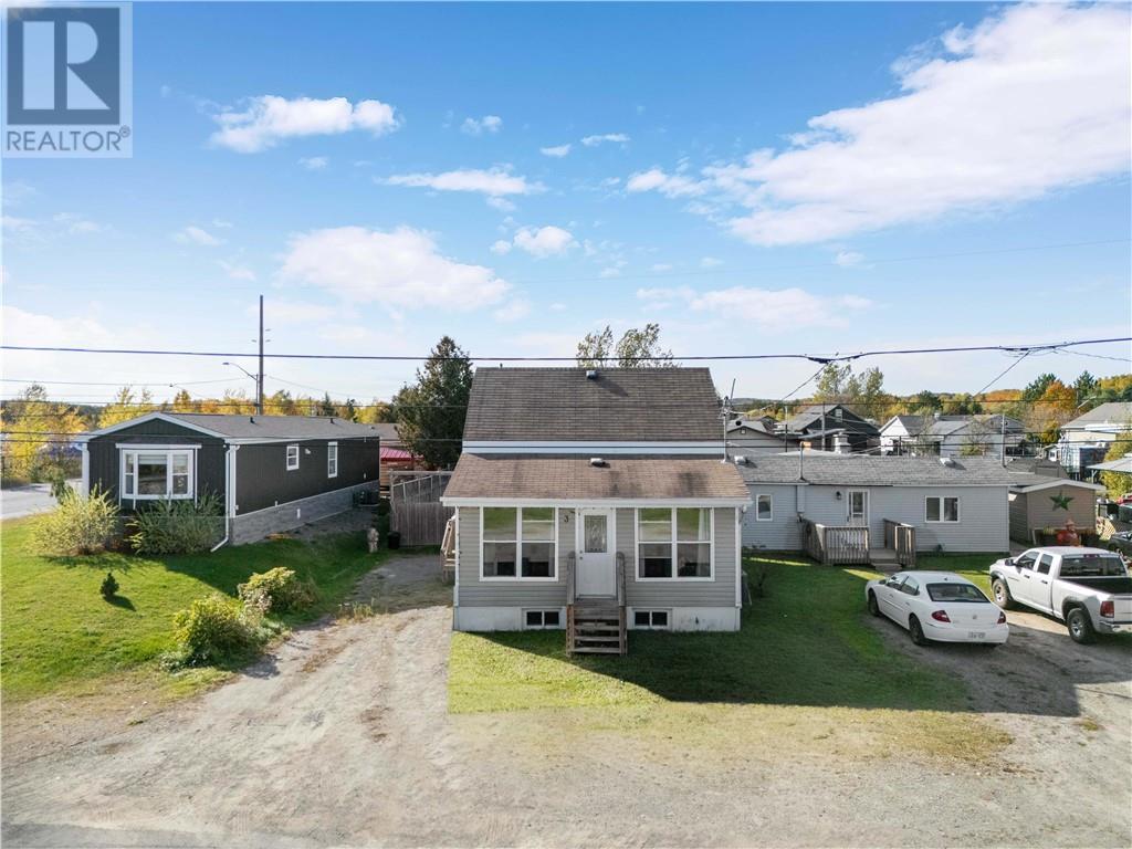 3 Frank Street Property Photo 2