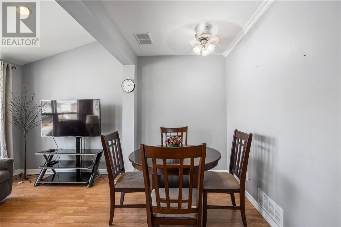 3 Frank Street Property Photo 8