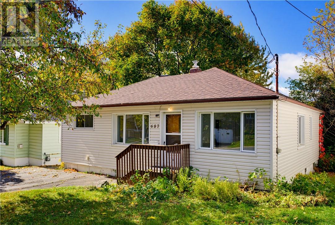 687 Shields Street Property Photo 1