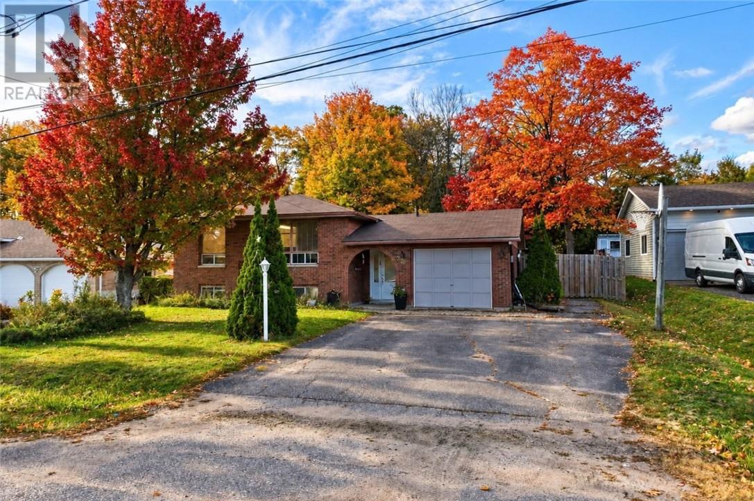 226 Mcnaughton Avenue Property Photo 1