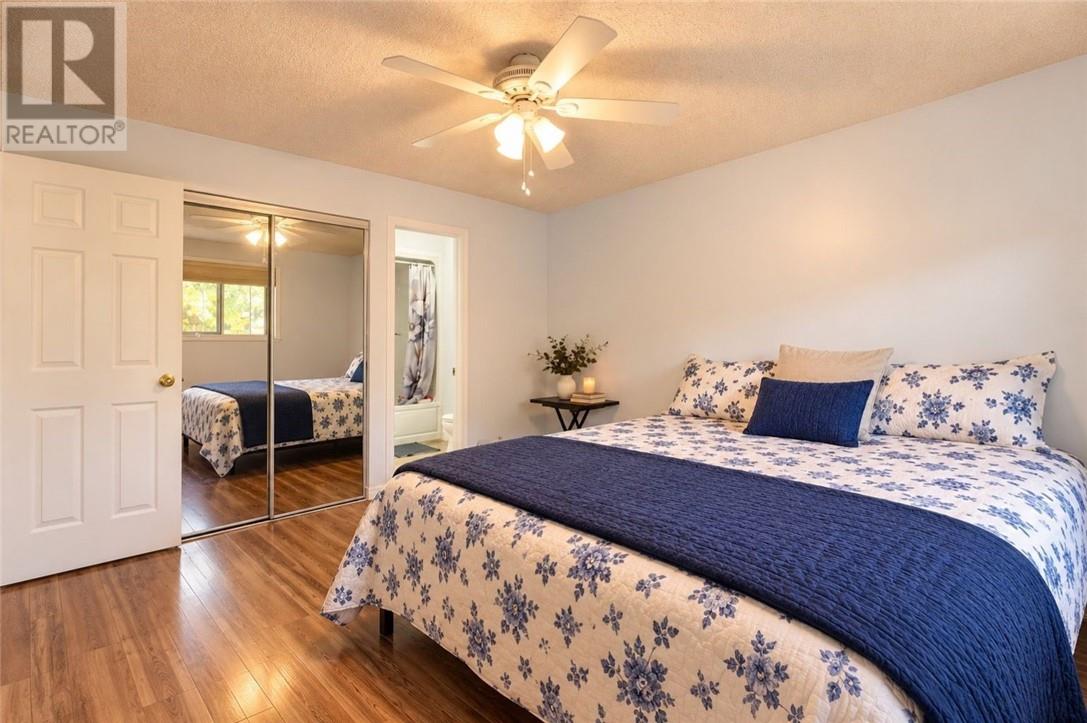 226 Mcnaughton Avenue Property Photo 15