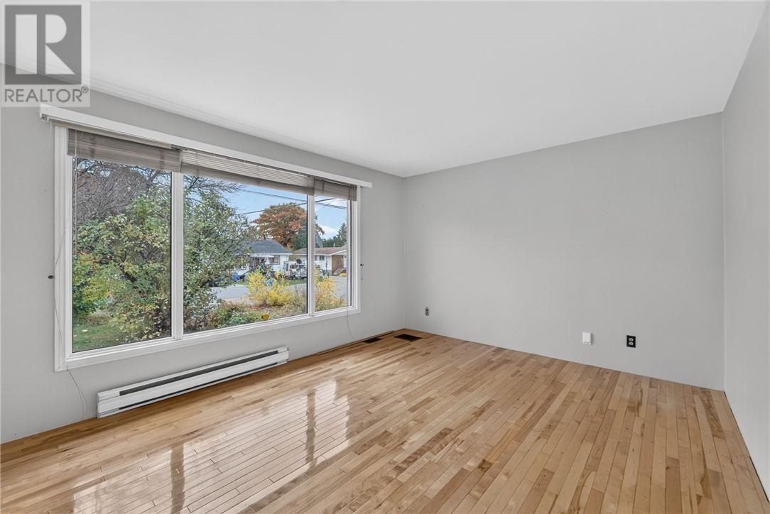 113 First Avenue Property Photo 9