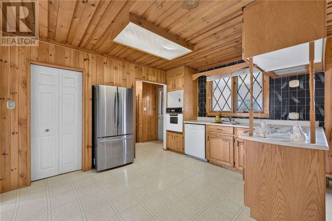 113 First Avenue Property Photo 11