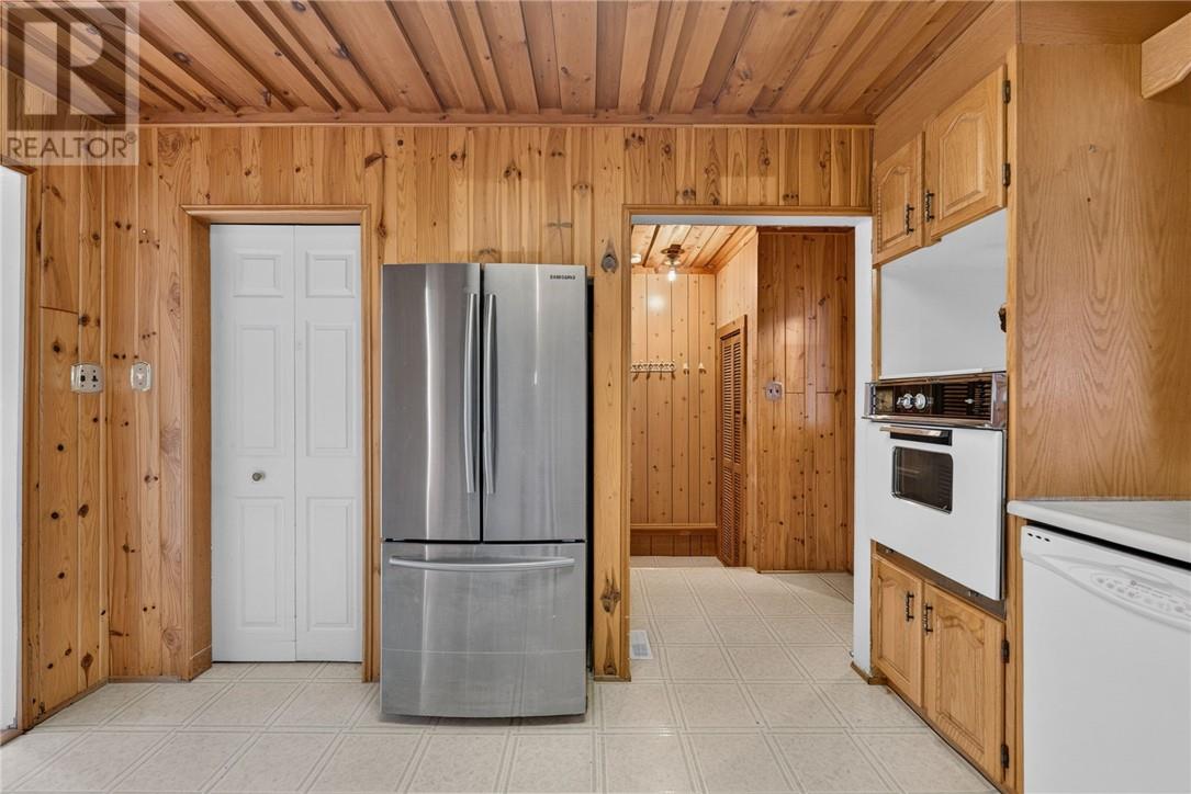 113 First Avenue Property Photo 14