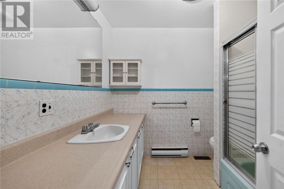 113 First Avenue Property Photo 17