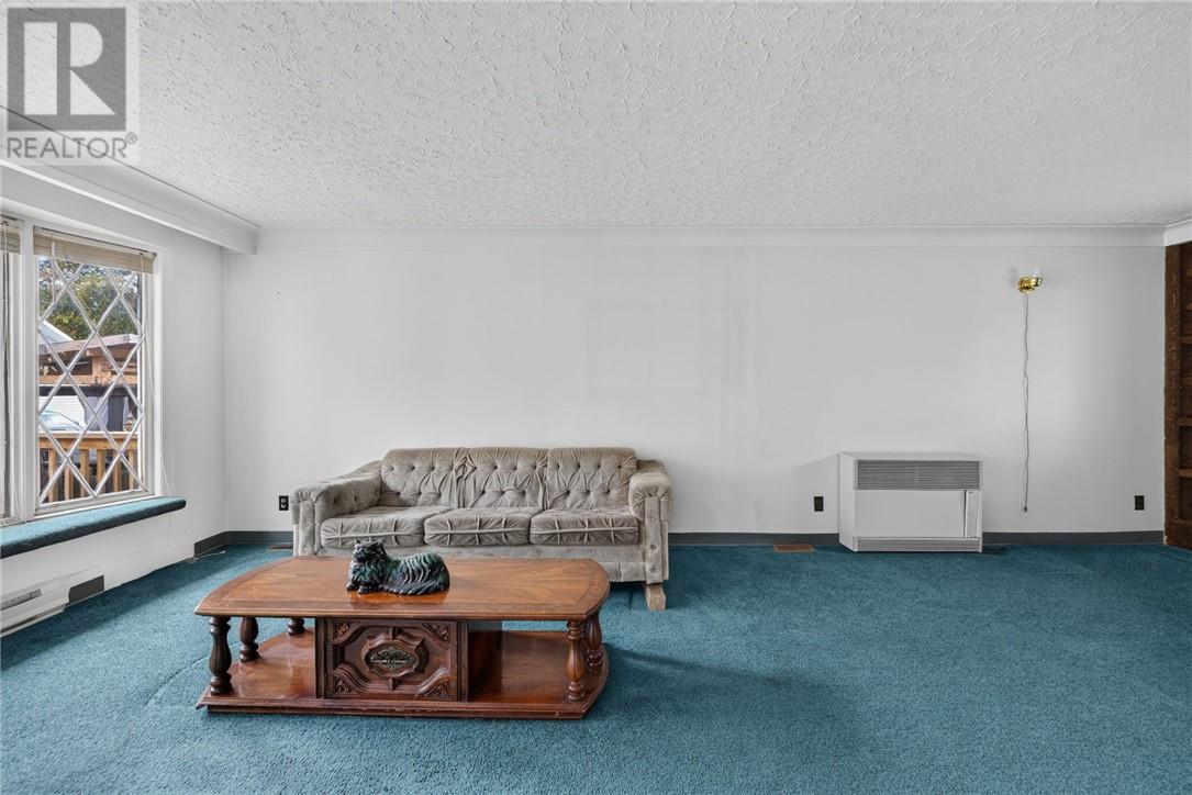 113 First Avenue Property Photo 18