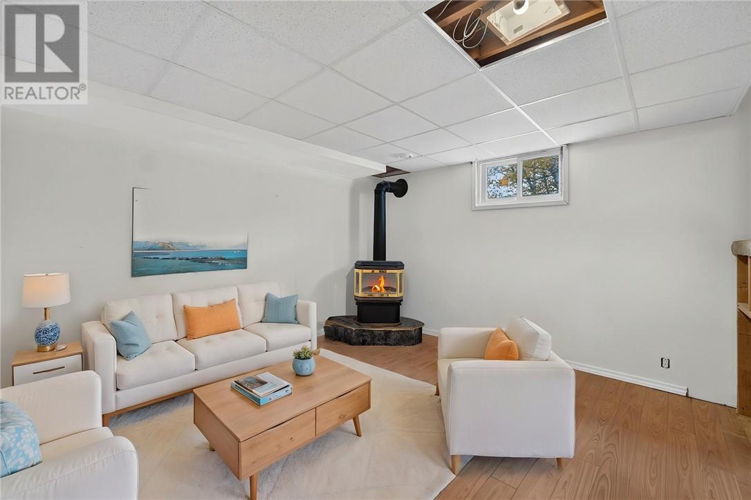 113 First Avenue Property Photo 42
