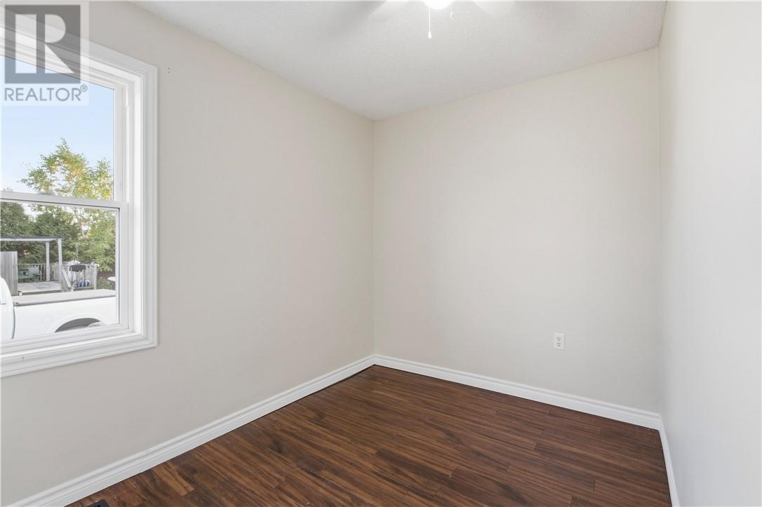 1241 Rideau Property Photo 14