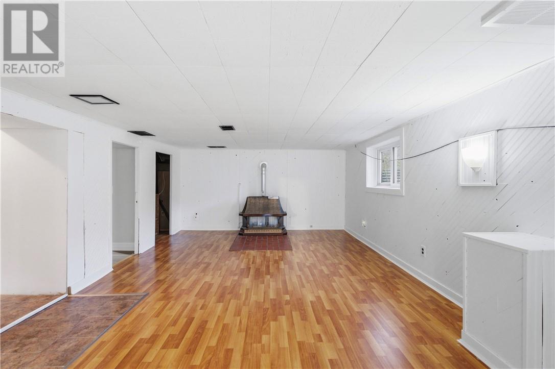 1241 Rideau Property Photo 17