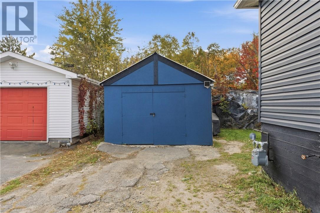 1241 Rideau Property Photo 25