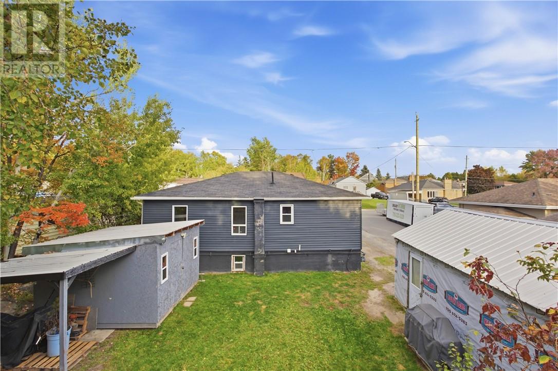 1241 Rideau Property Photo 27