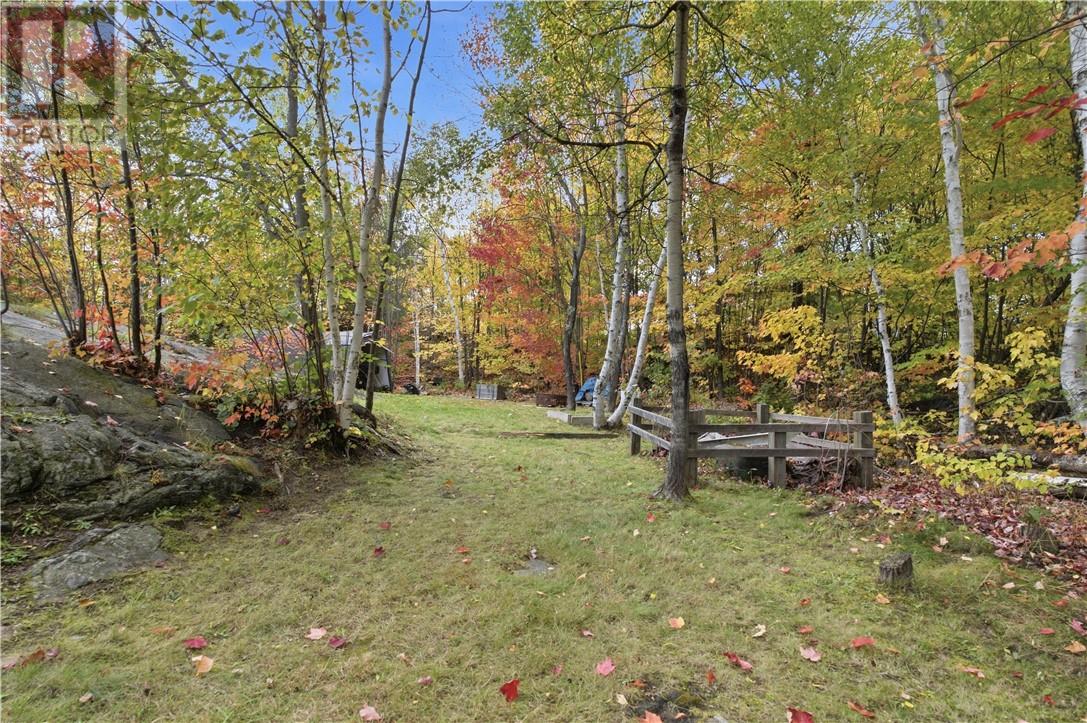 1241 Rideau Property Photo 28