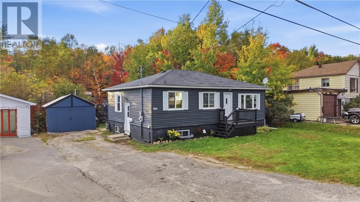 1241 Rideau Property Photo 29