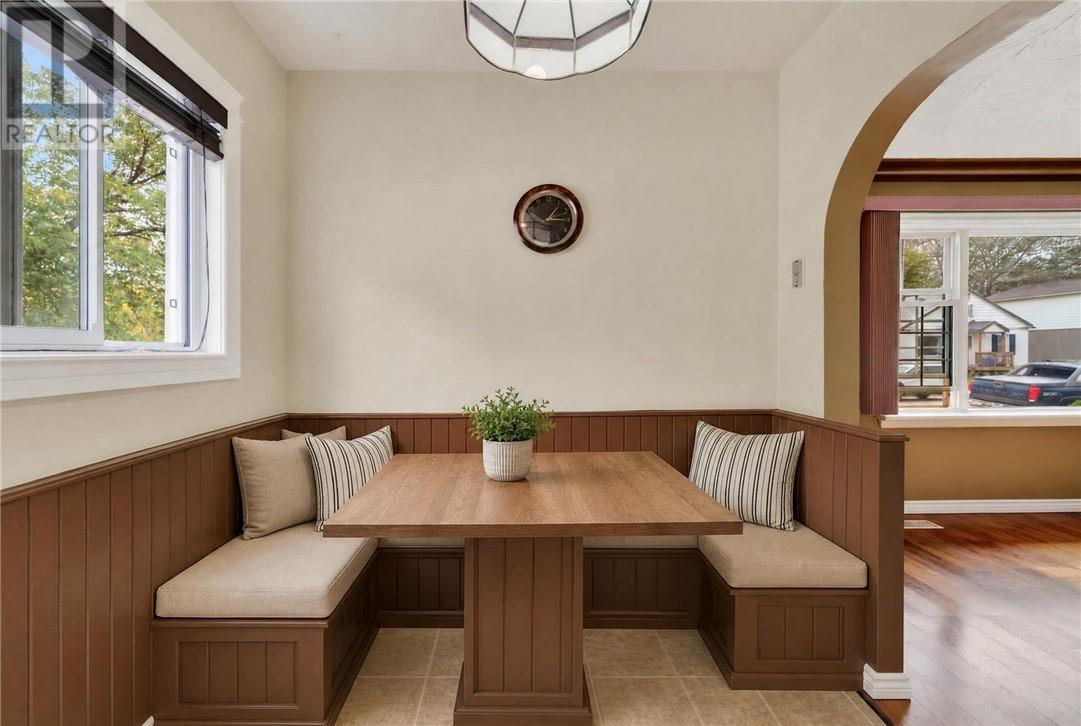 552 Pine Street Property Photo 19