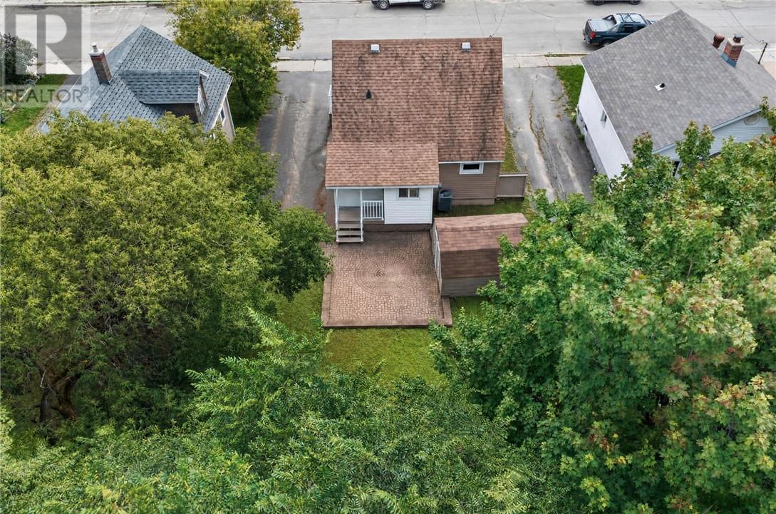 552 Pine Street Property Photo 39