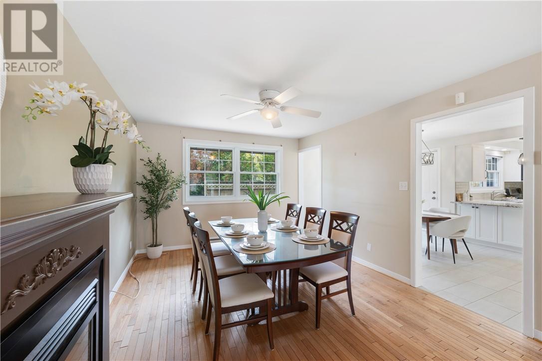 1231 Montrose Avenue Property Photo 16
