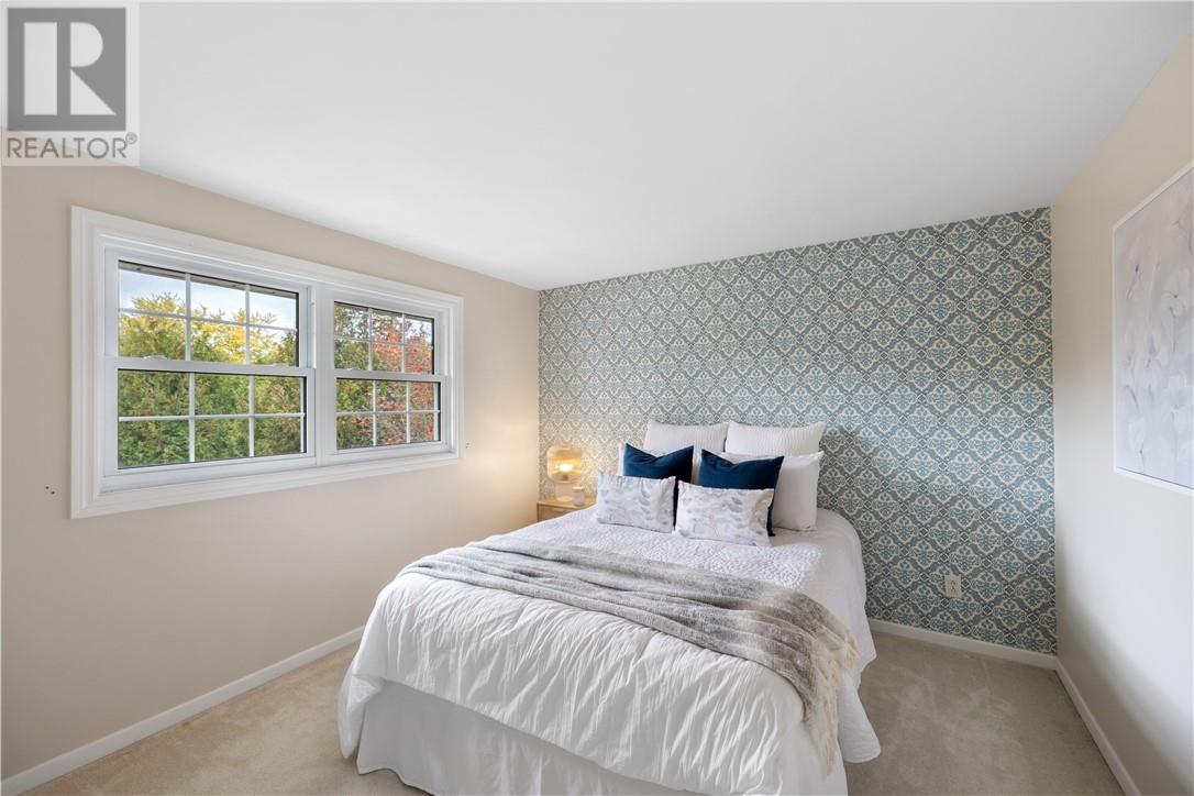 1231 Montrose Avenue Property Photo 26