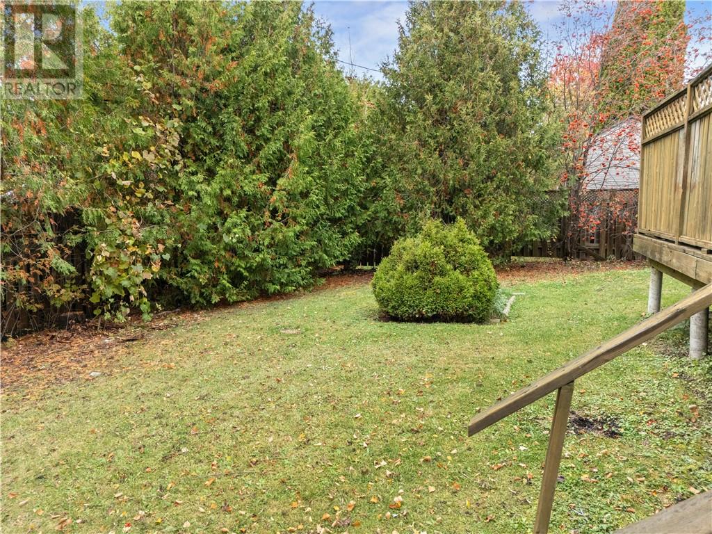 1231 Montrose Avenue Property Photo 48