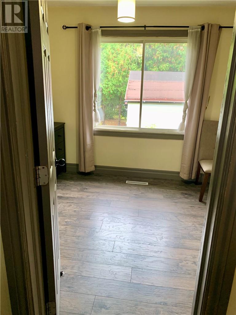 889 Adelaide Street Property Photo 22