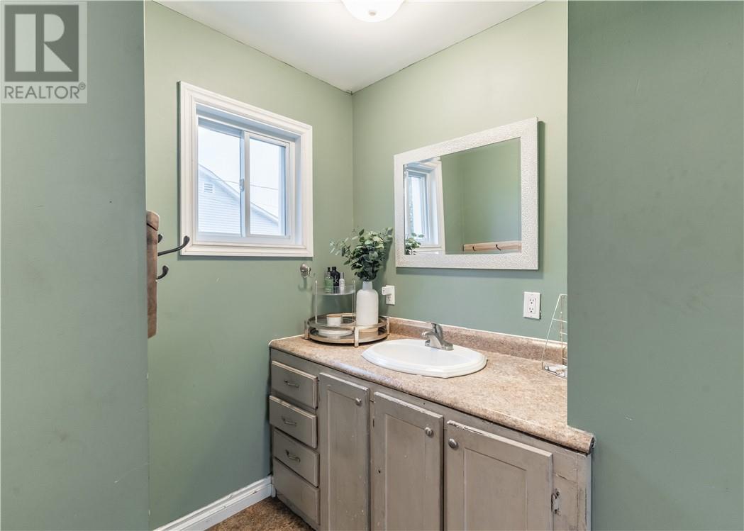 29 Stanhope Avenue Property Photo 13