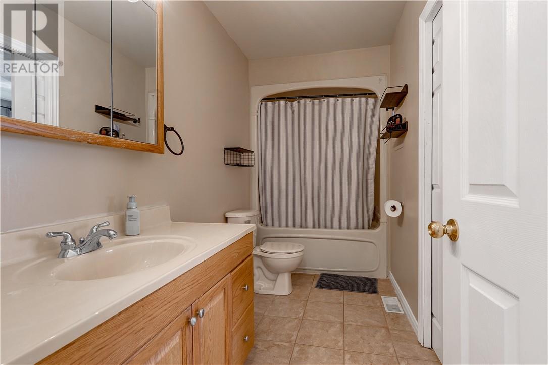 254 Leroux Street Property Photo 14