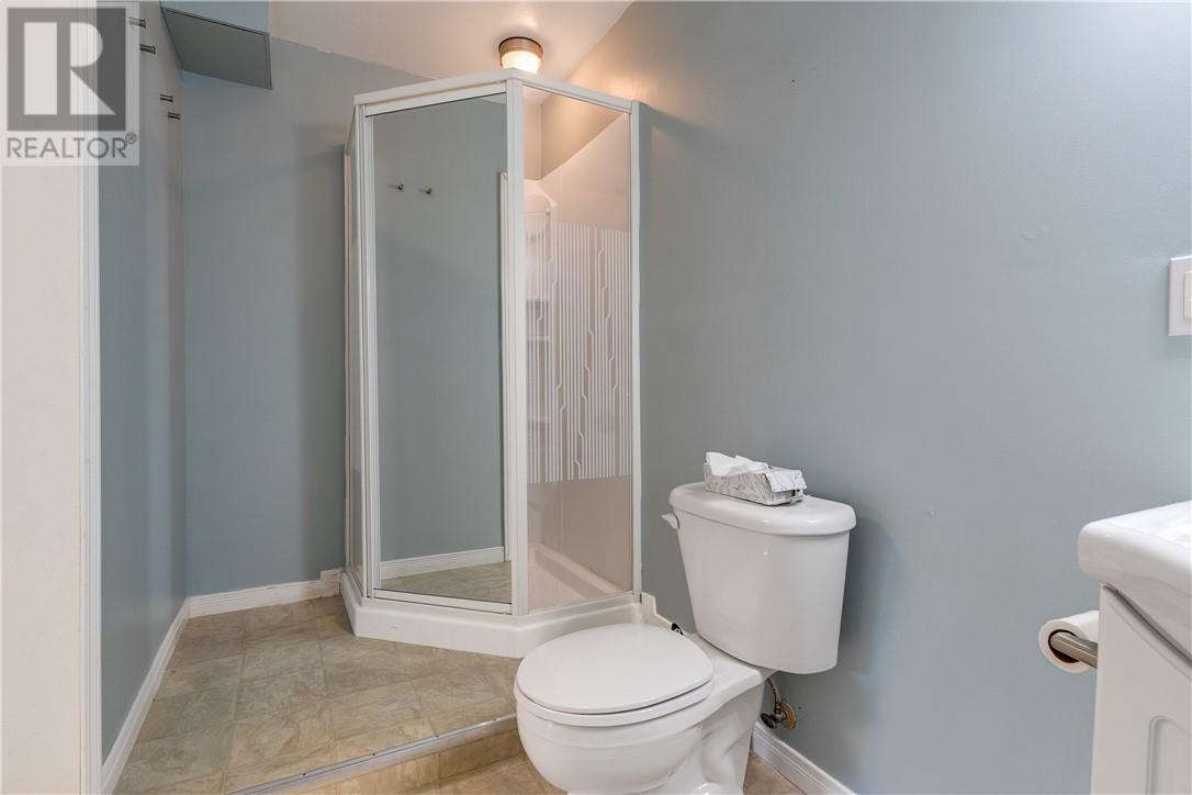254 Leroux Street Property Photo 27