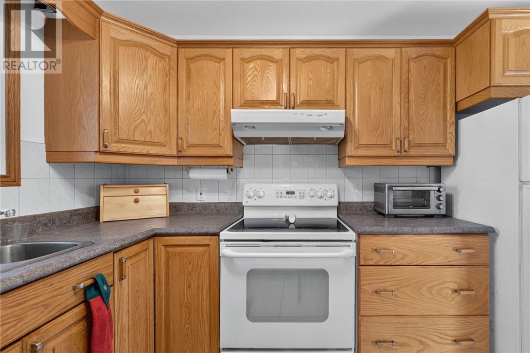 256 Eva Street Property Photo 13