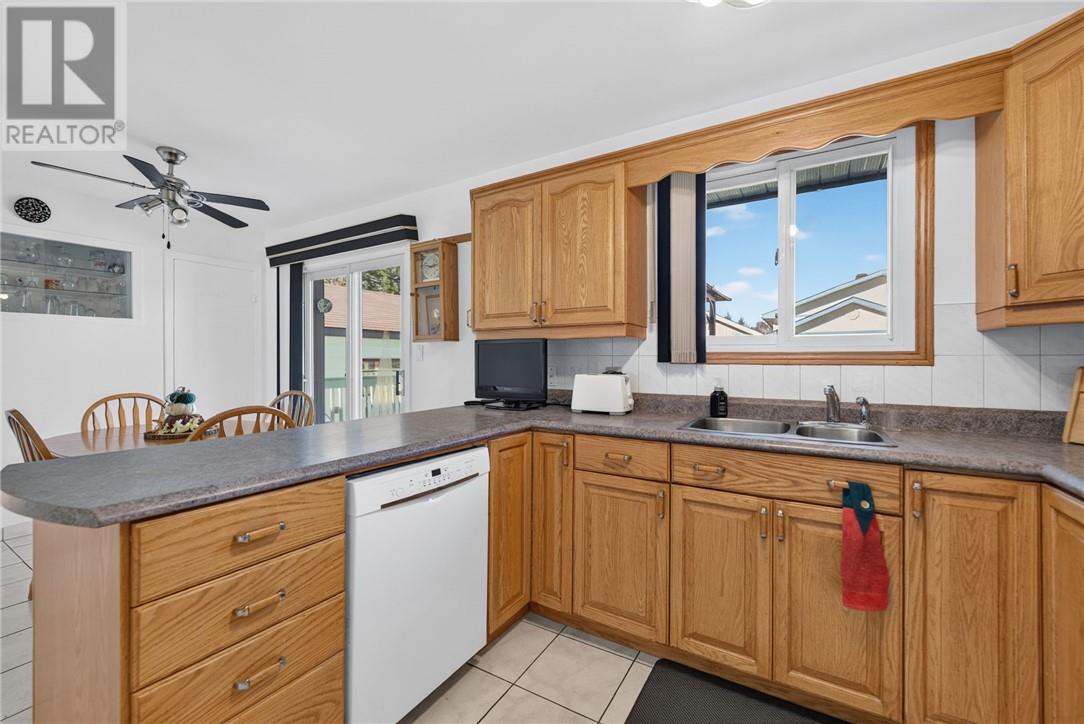 256 Eva Street Property Photo 15
