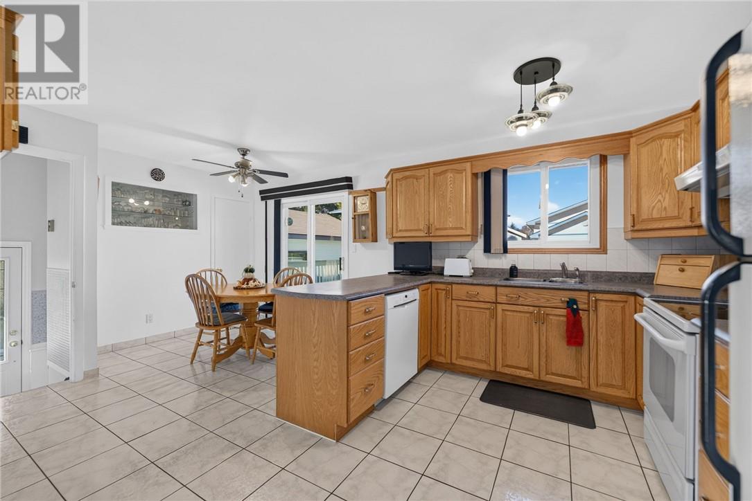 256 Eva Street Property Photo 17