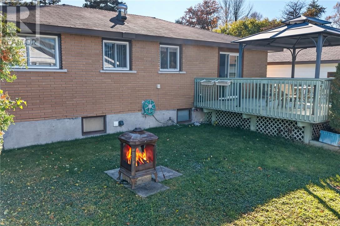 256 Eva Street Property Photo 25