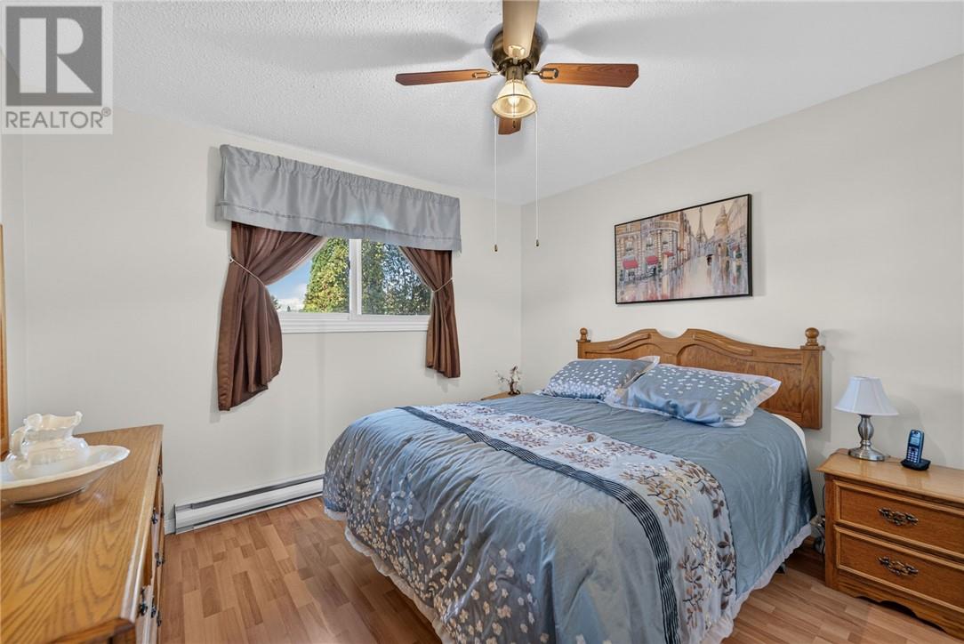 256 Eva Street Property Photo 28
