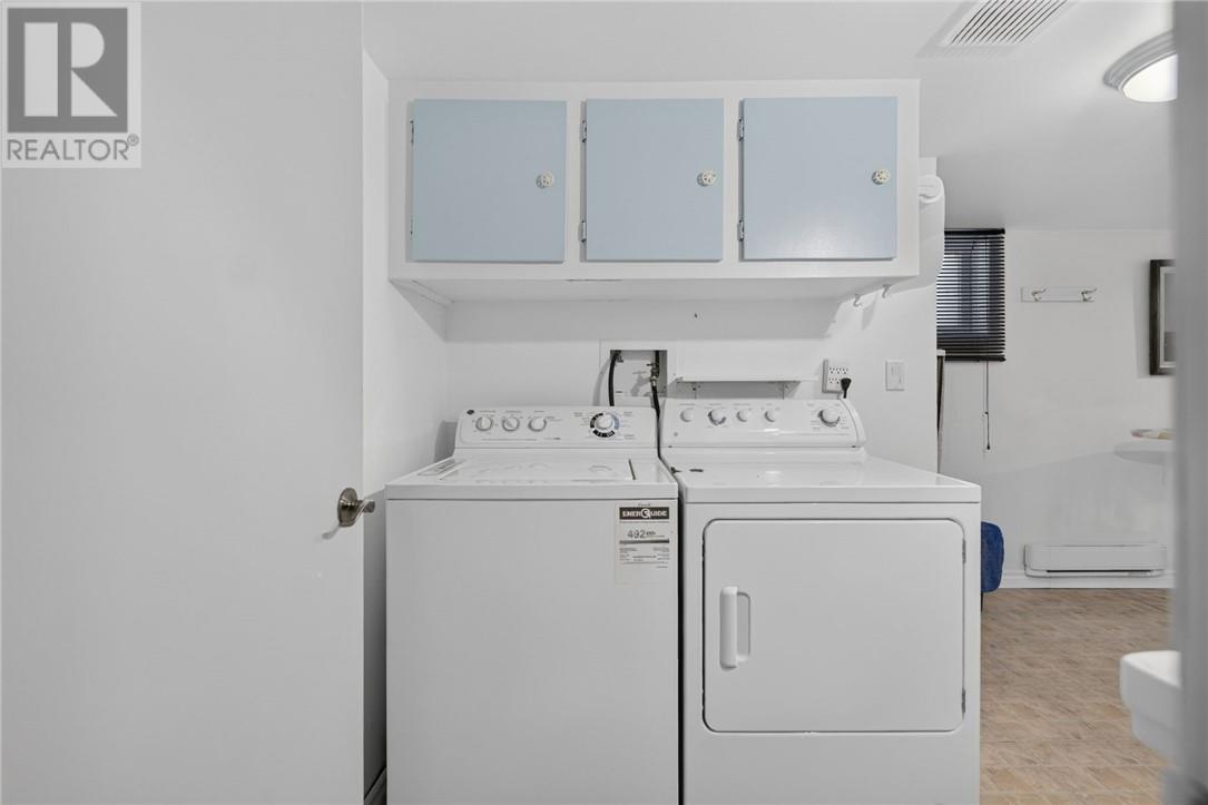 256 Eva Street Property Photo 48