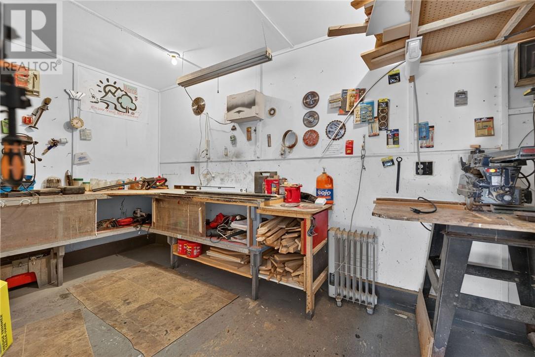 256 Eva Street Property Photo 55