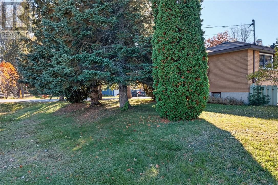 256 Eva Street Property Photo 61