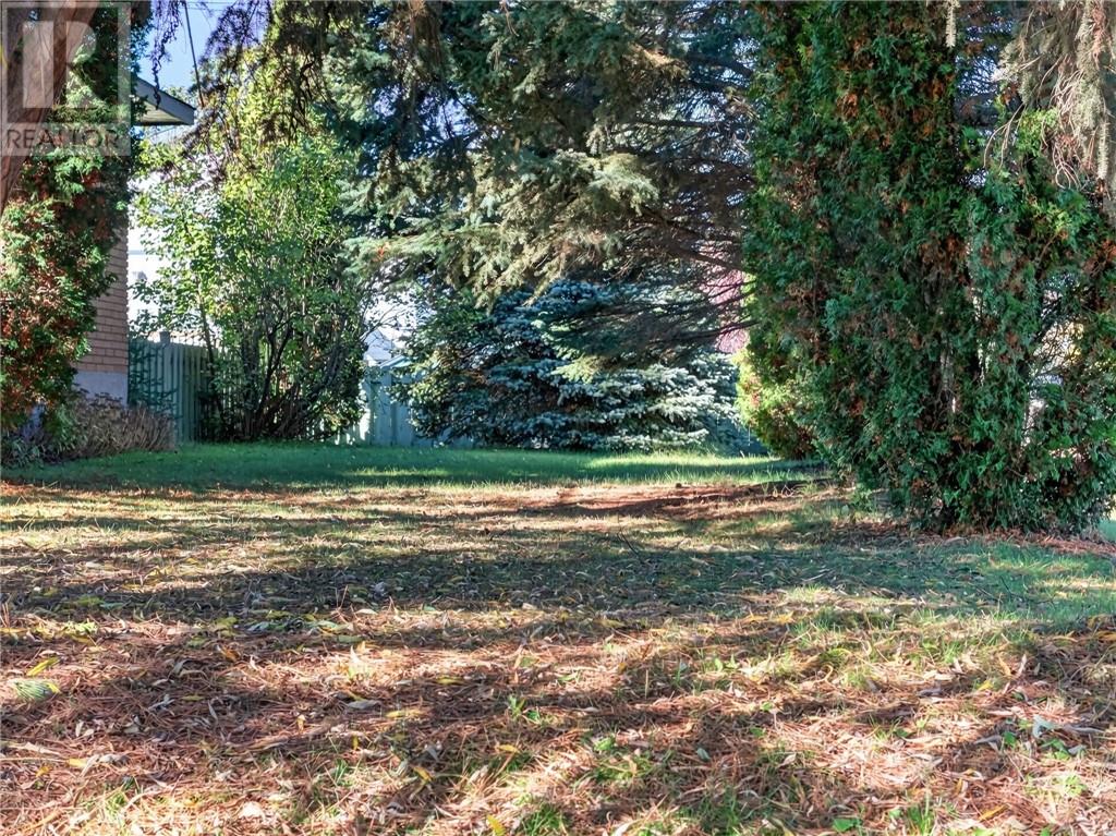 256 Eva Street Property Photo 64