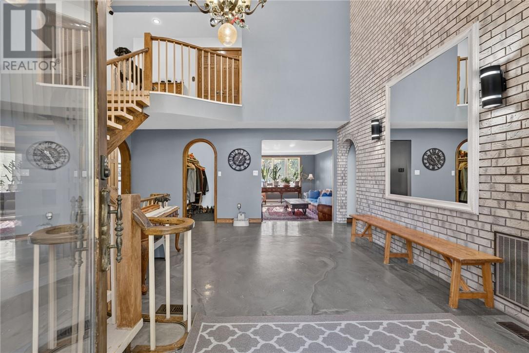 37 Thorncliffe Court Property Photo 8