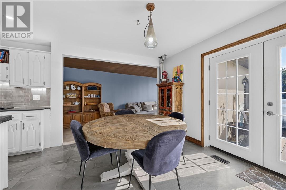 37 Thorncliffe Court Property Photo 17