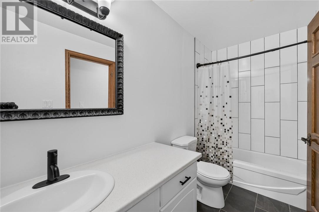 37 Thorncliffe Court Property Photo 60