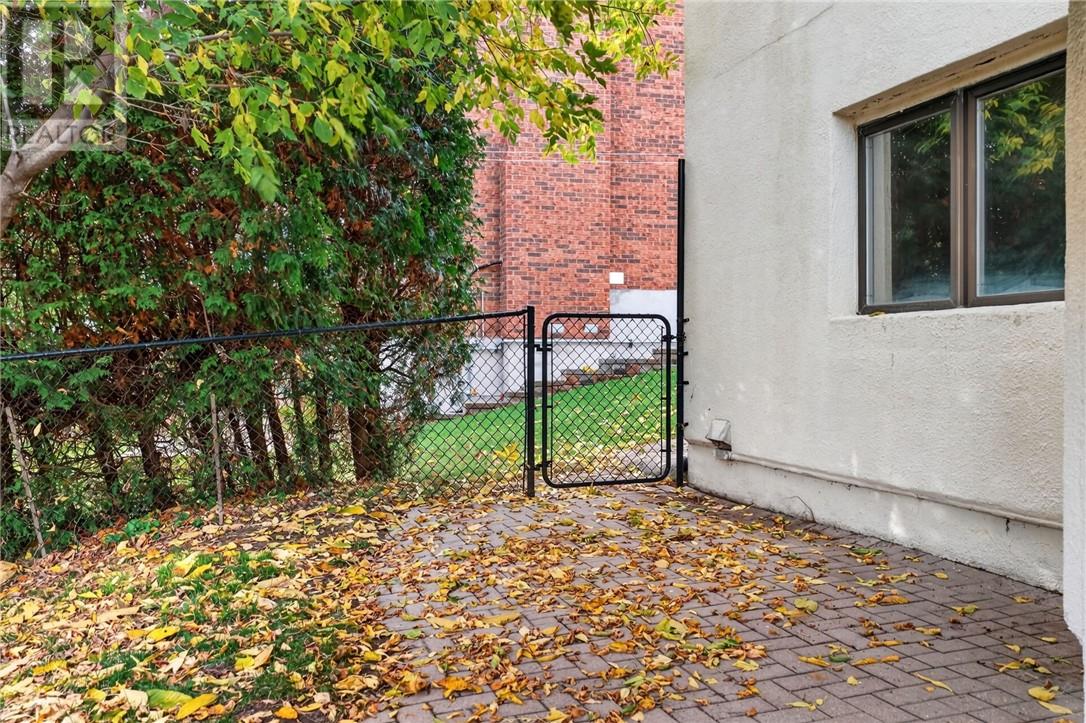 37 Thorncliffe Court Property Photo 71