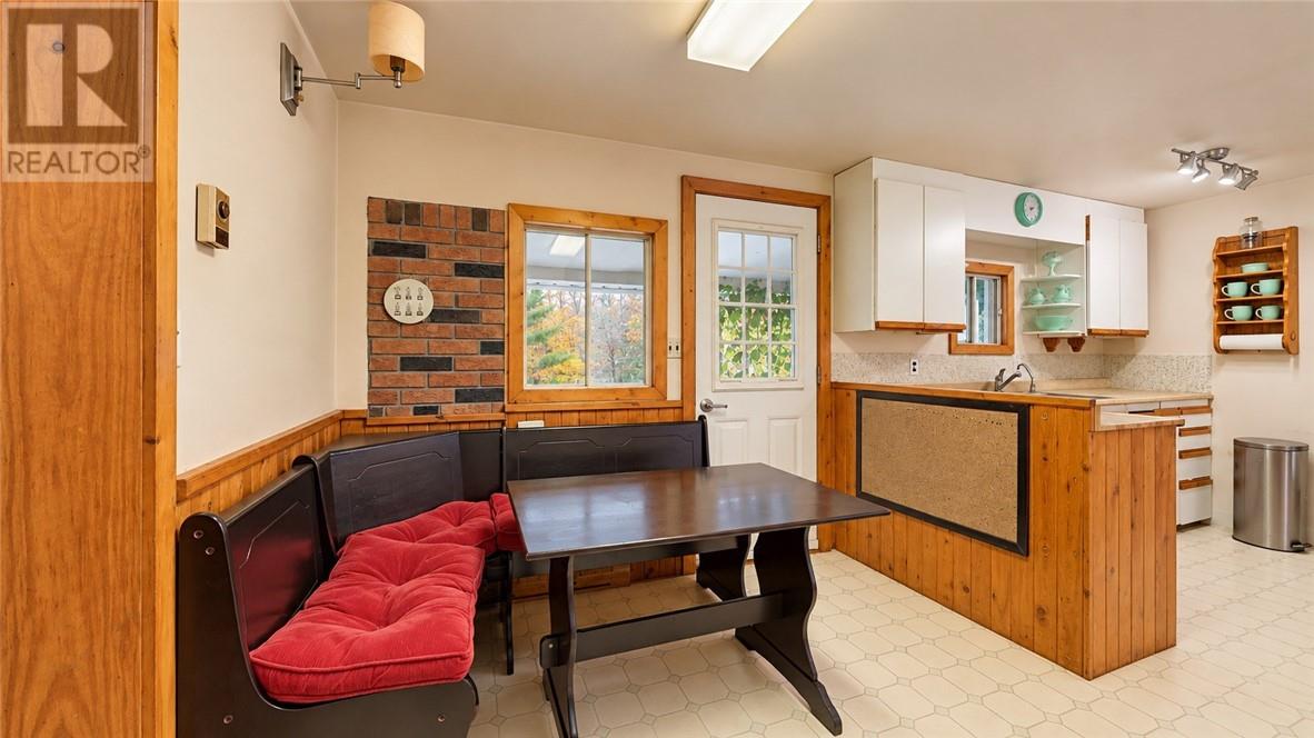 17a Silver Bay Road Property Photo 11