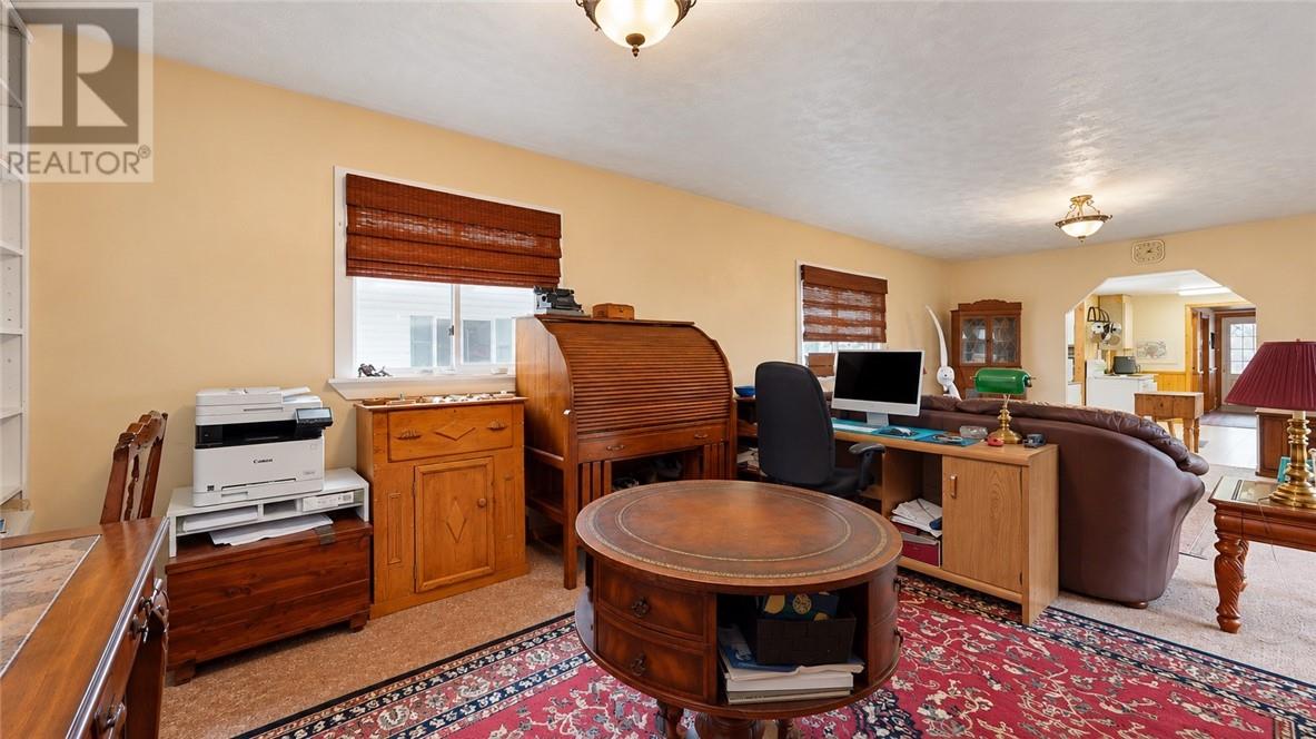17a Silver Bay Road Property Photo 21