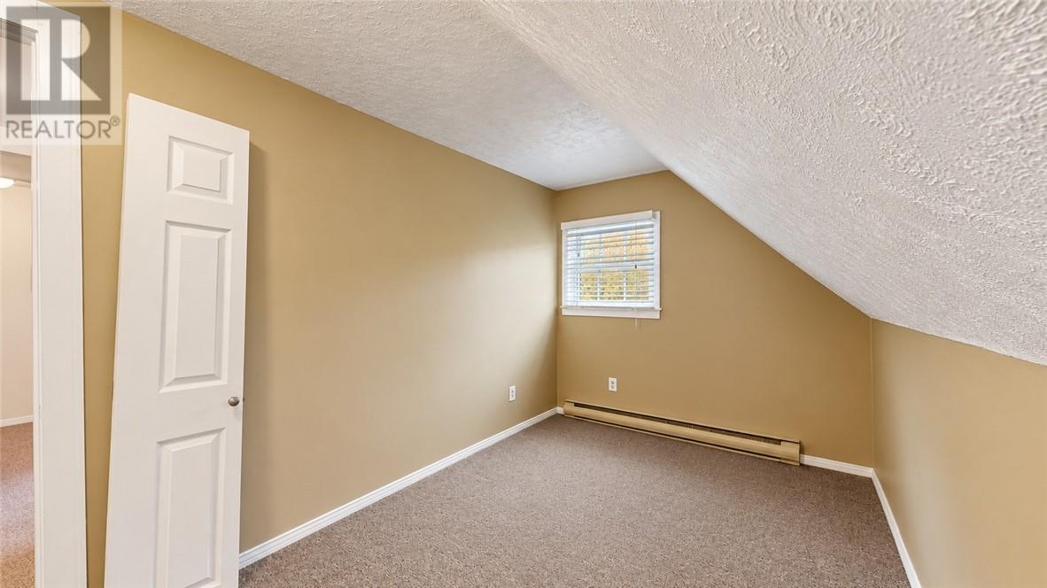 17a Silver Bay Road Property Photo 31