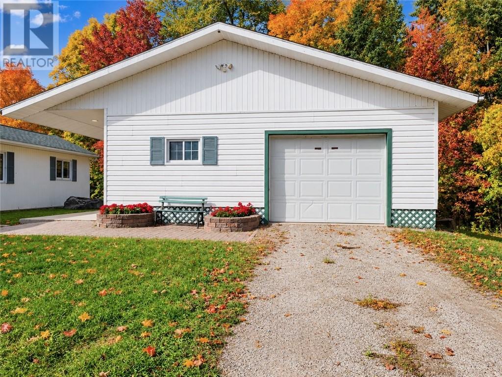 17a Silver Bay Road Property Photo 66