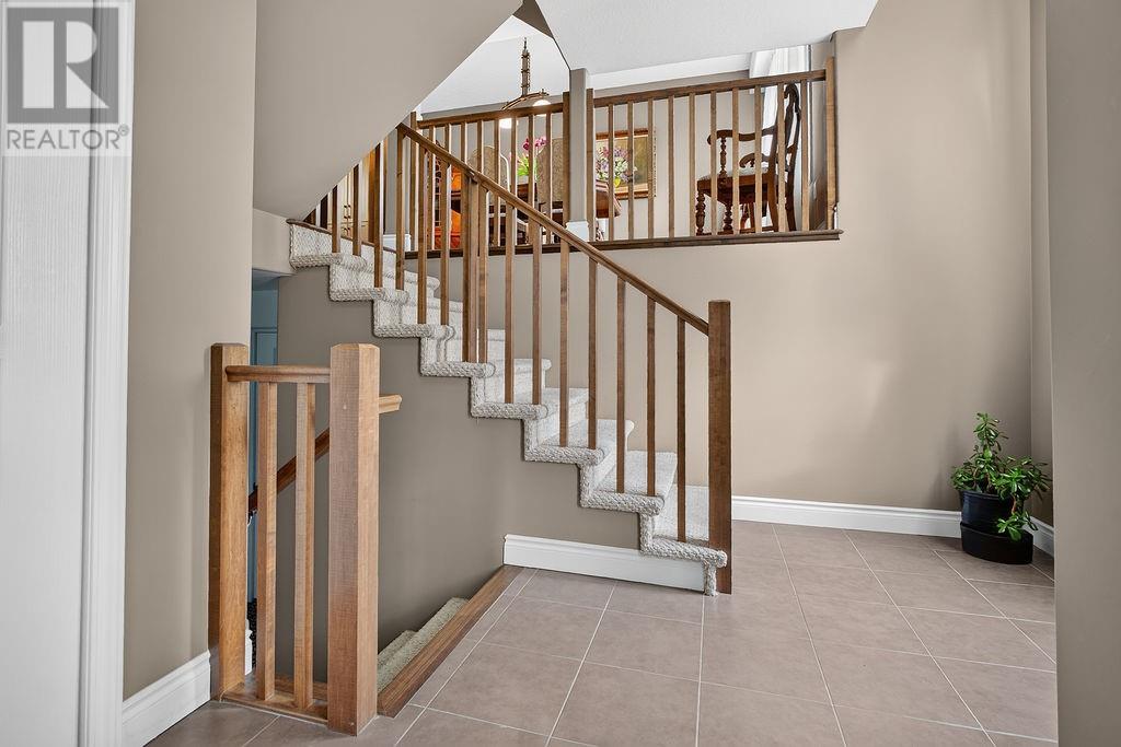 233 Billiards Way Property Photo 8