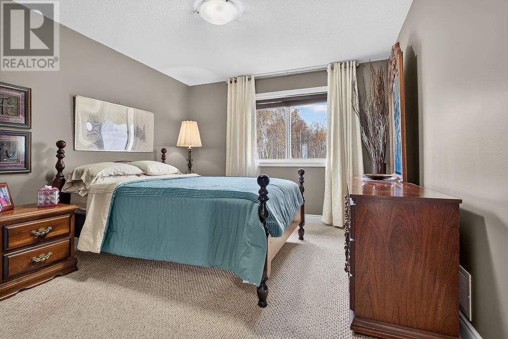233 Billiards Way Property Photo 24