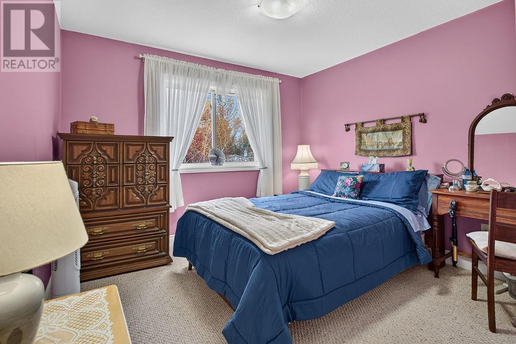 233 Billiards Way Property Photo 32